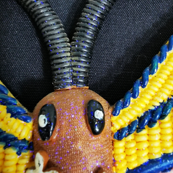 Colourful Resin Glittery Butterfly Wall Hanging Decorative - Picture 10 of 17